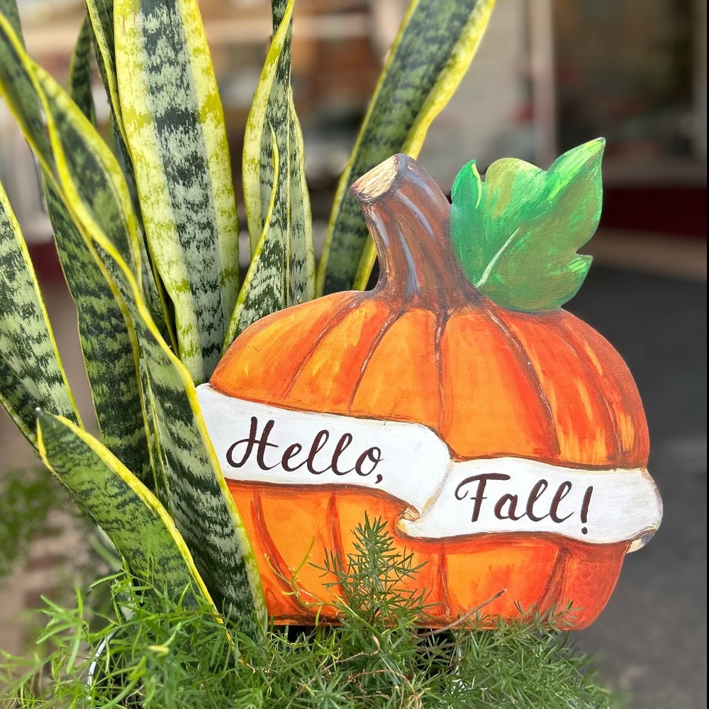 Hello Fall Pumpkin Metal Stake Decor